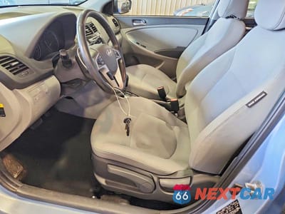 Zdjęcie 7 z 13 samochodu: 2014 HYUNDAI ACCENT SE VIN:KMHCU5AE2EU156268 - miniatura