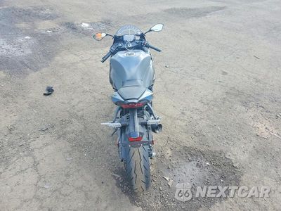 Zdjęcie 6 z 9 samochodu: 2025 KAWASAKI ZX636 K VIN:JKBZXJJ15SA029500 - miniatura