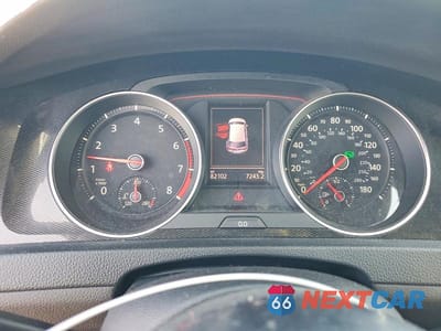 Zdjęcie 9 z 12 samochodu: 2015 VOLKSWAGEN GTI VIN:3VW4T7AU1FM007643 - miniatura