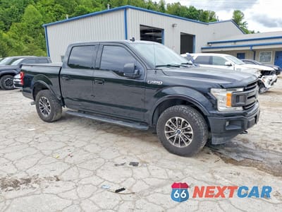 Czwarte zdjęcie samochodu z boku: 2018 FORD F150 SUPERCREW VIN:1FTEW1EP0JFA92693 - miniatura