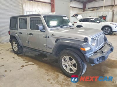 Czwarte zdjęcie samochodu z boku: 2020 JEEP WRANGLER UNLIMITED SPORT VIN:1C4HJXDNXLW257327 - miniatura