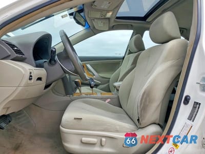 Zdjęcie 7 z 12 samochodu: 2007 TOYOTA CAMRY XLE VIN:JTNBE46K173069665 - miniatura