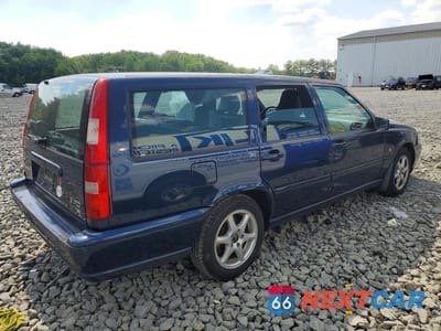 Trzecie zdjęcie samochodu z tyłu: 2000 VOLVO V70 BASE VIN:YV1LW61J9Y2700972 - miniatura