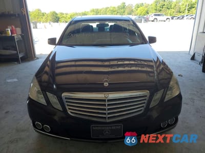 Piąte zdjęcie samochodu w środku: 2011 MERCEDES-BENZ E 350 VIN:WDDHF5GB9BA410076 - miniatura