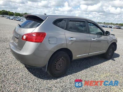 Trzecie zdjęcie samochodu z tyłu: 2013 NISSAN ROGUE S VIN:JN8AS5MT3DW549599 - miniatura