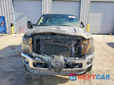 Piąte zdjęcie samochodu w środku: 2016 FORD F250 SUPER DUTY VIN:1FT7W2B66GEB91639 - miniatura