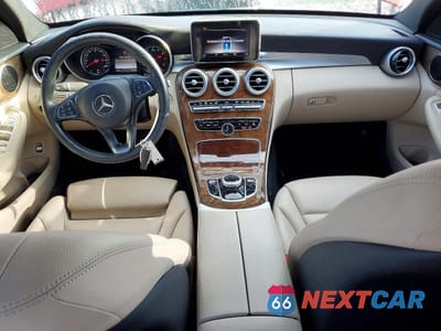 Zdjęcie 8 z 12 samochodu: 2018 MERCEDES-BENZ C 300 VIN:55SWF4JB6JU255172 - miniatura
