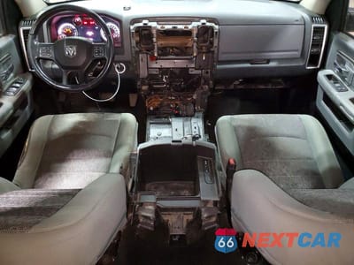 Zdjęcie 8 z 13 samochodu: 2015 RAM 1500 VIN:1C6RR7TT6FS737347 - miniatura