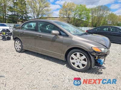 Czwarte zdjęcie samochodu z boku: 2008 HONDA CIVIC LX VIN:2HGFA16578H516459 - miniatura