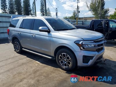 Czwarte zdjęcie samochodu z boku: 2024 FORD EXPEDITION XLT VIN:1FMJU1H83REA20005 - miniatura