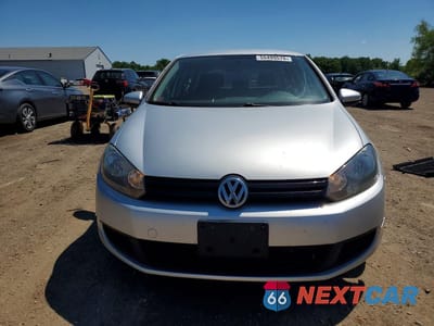 Piąte zdjęcie samochodu w środku: 2014 VOLKSWAGEN GOLF VIN:WVWDB7AJ5EW011818 - miniatura