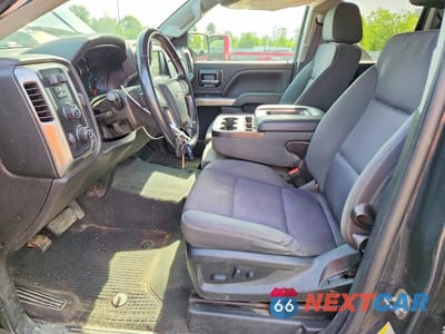 Zdjęcie 7 z 12 samochodu: 2019 CHEVROLET SILVERADO LD K1500 LT VIN:2GCVKPEC6K1207950 - miniatura