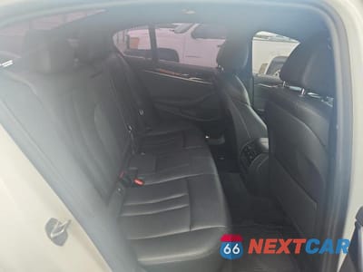 Zdjęcie 10 z 12 samochodu: 2020 BMW 530 I VIN:WBAJR3C03LWW78022 - miniatura