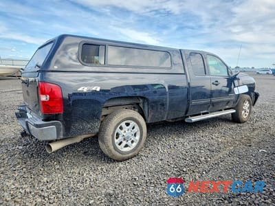 Trzecie zdjęcie samochodu z tyłu: 2011 CHEVROLET SILVERADO K3500 LT VIN:1GC5K0C84BZ356984 - miniatura