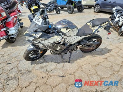 Trzecie zdjęcie samochodu z tyłu: 2018 KAWASAKI EX400 VIN:JKAEXKG14JDA07939 - miniatura