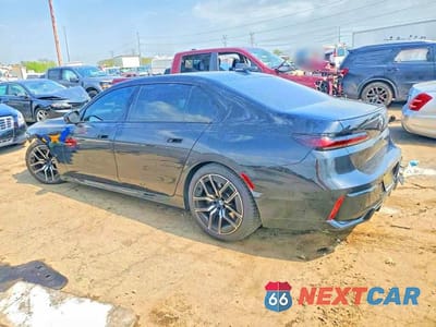 Drugie zdjęcie samochodu z przodu: 2024 BMW 740 XI VIN:WBA33EH05RCS46007 - miniatura