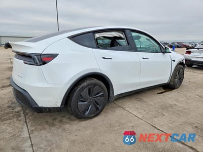 Trzecie zdjęcie samochodu z tyłu: 2026 TESLA MODEL Y VIN:7SAYGDEE3TA429634 - miniatura