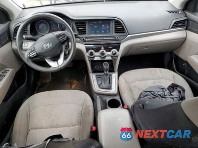 Zdjęcie 8 z 12 samochodu: 2019 HYUNDAI ELANTRA SEL VIN:KMHD84LF1KU812903 - miniatura