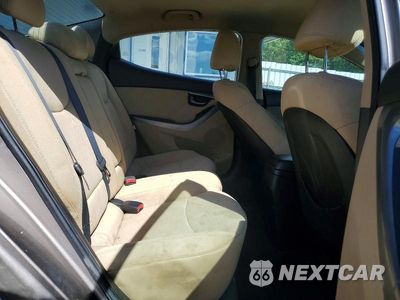 Zdjęcie 10 z 13 samochodu: 2012 HYUNDAI ELANTRA GLS VIN:5NPDH4AEXCH066266 - miniatura