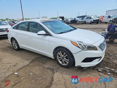 Czwarte zdjęcie samochodu z boku: 2017 HYUNDAI SONATA SE VIN:5NPE24AF0HH586627 - miniatura