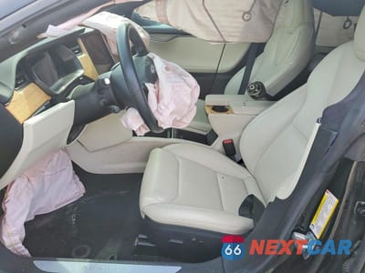 Zdjęcie 7 z 12 samochodu: 2020 TESLA MODEL S VIN:5YJSA1E20LF416206 - miniatura