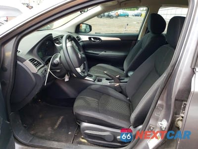 Zdjęcie 7 z 12 samochodu: 2017 NISSAN SENTRA S VIN:3N1AB7AP5HY254603 - miniatura