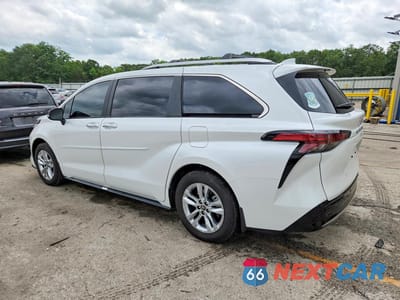 Drugie zdjęcie samochodu z przodu: 2024 TOYOTA SIENNA LIMITED 7-PASSENGER VIN:5TDZRKEC2RS209214 - miniatura