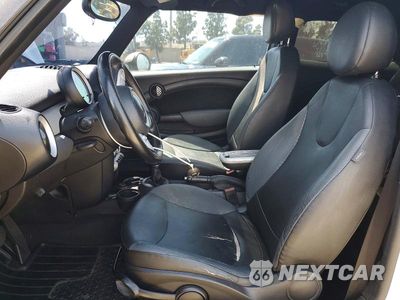 Zdjęcie 7 z 12 samochodu: 2009 MINI COOPER VIN:WMWMF33559TW79765 - miniatura
