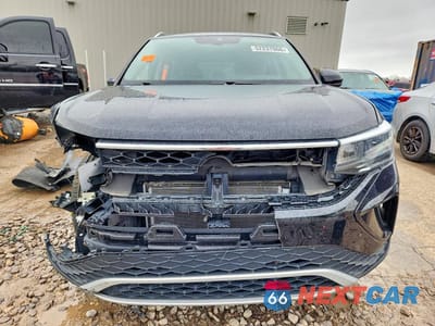 Piąte zdjęcie samochodu w środku: 2024 VOLKSWAGEN TAOS SE VIN:3VVSX7B21RM035704 - miniatura