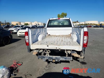 Zdjęcie 6 z 13 samochodu: 2022 FORD F250 SUPER DUTY VIN:1FTBF2A69NEG26260 - miniatura