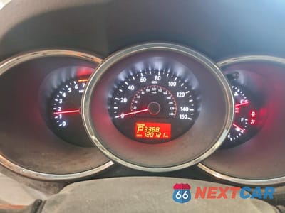 Zdjęcie 9 z 12 samochodu: 2013 KIA SORENTO LX VIN:5XYKT3A68DG382895 - miniatura