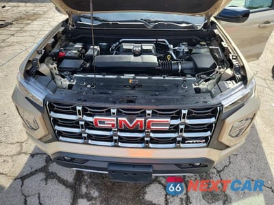 Zdjęcie 11 z 12 samochodu: 2023 GMC CANYON AT4 VIN:1GTP6DEK7P1143501 - miniatura
