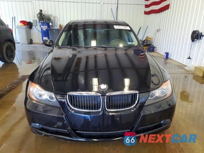 Piąte zdjęcie samochodu w środku: 2006 BMW 325 XI VIN:WBAVD13566KV14744 - miniatura