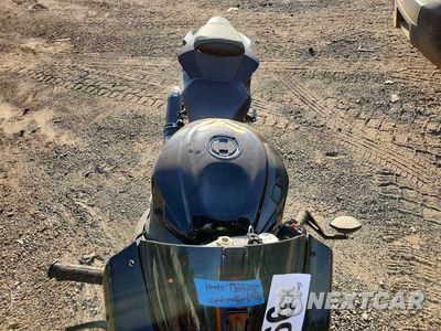 Piąte zdjęcie samochodu w środku: 2013 SUZUKI GSX-R600 VIN:JS1GN7FA5D2103010 - miniatura