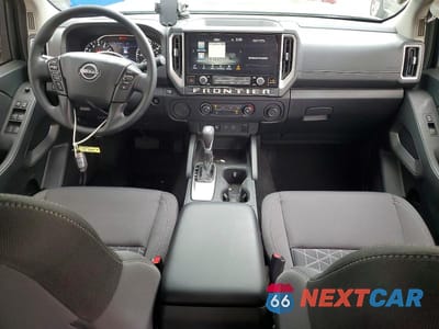Zdjęcie 8 z 12 samochodu: 2026 NISSAN FRONTIER SV VIN:1N6ED1EJ1TN622189 - miniatura