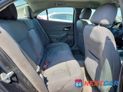 Zdjęcie 10 z 13 samochodu: 2014 CHEVROLET MALIBU LS VIN:1G11B5SL5EF157166 - miniatura