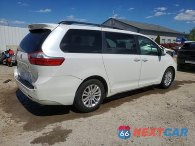 Trzecie zdjęcie samochodu z tyłu: 2015 TOYOTA SIENNA XLE PREMIUM 8-PASSENGER VIN:5TDYK3DC9FS550192 - miniatura