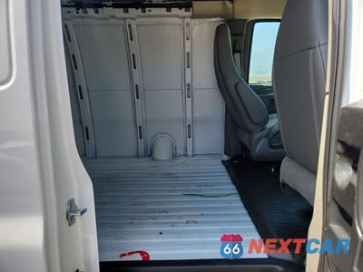 Zdjęcie 11 z 14 samochodu: 2026 CHEVROLET EXPRESS G2500 VIN:1GCWGAFP1T1197050 - miniatura