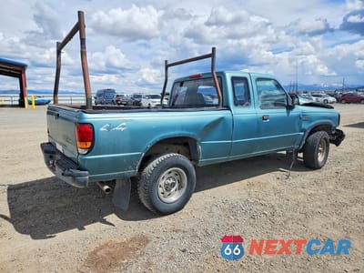 Trzecie zdjęcie samochodu z tyłu: 1994 MAZDA B3000 CAB PLUS VIN:4F4CR17U3RTM87182 - miniatura