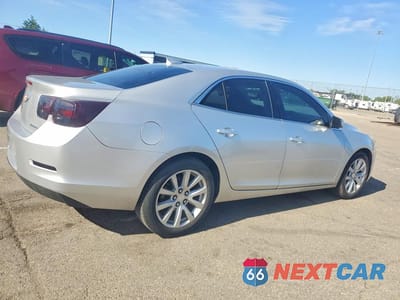 Trzecie zdjęcie samochodu z tyłu: 2015 CHEVROLET MALIBU 2LT VIN:1G11D5SL0FF180480 - miniatura