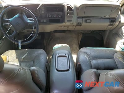 Zdjęcie 8 z 13 samochodu: 1999 CHEVROLET SUBURBAN K2500 VIN:3GNGK26J7XG169479 - miniatura