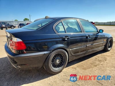 Trzecie zdjęcie samochodu z tyłu: 2001 BMW 325 I VIN:WBAAV33461FU91384 - miniatura