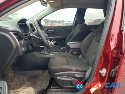 Zdjęcie 7 z 12 samochodu: 2019 JEEP CHEROKEE LATITUDE VIN:1C4PJLCB8KD296777 - miniatura