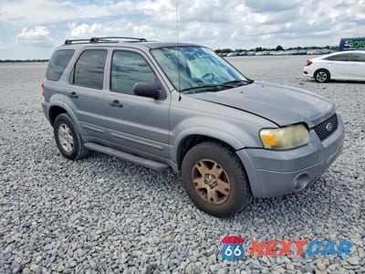 Czwarte zdjęcie samochodu z boku: 2007 FORD ESCAPE XLT VIN:1FMYU03117KB68641 - miniatura