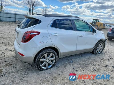 Trzecie zdjęcie samochodu z tyłu: 2020 BUICK ENCORE ESSENCE VIN:KL4CJCSB4LB070548 - miniatura