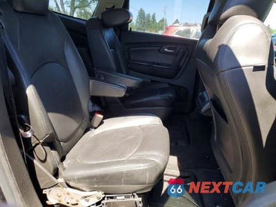 Zdjęcie 11 z 13 samochodu: 2011 CHEVROLET TRAVERSE VIN:1GNKV9ED5BJ265222 - miniatura