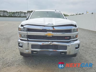 Piąte zdjęcie samochodu w środku: 2015 CHEVROLET SILVERADO K2500 HEAVY DUTY LTZ VIN:1GC1KWE87FF159944 - miniatura