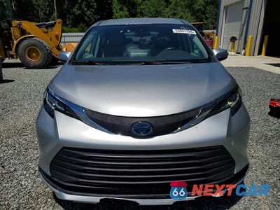 Piąte zdjęcie samochodu w środku: 2022 TOYOTA SIENNA LE VIN:5TDKRKEC9NS115746 - miniatura
