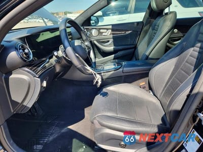 Zdjęcie 7 z 12 samochodu: 2021 MERCEDES-BENZ E 350 4MATIC VIN:W1KZF8EB1MA972839 - miniatura