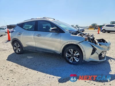 Czwarte zdjęcie samochodu z boku: 2022 CHEVROLET BOLT EUV LT VIN:1G1FY6S07N4106036 - miniatura